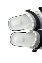 画像をギャラリービューアに読み込む, MOTO VS RUBBER SANDALS / WHITE [SIZE: US10 (28cm相当) USED]
