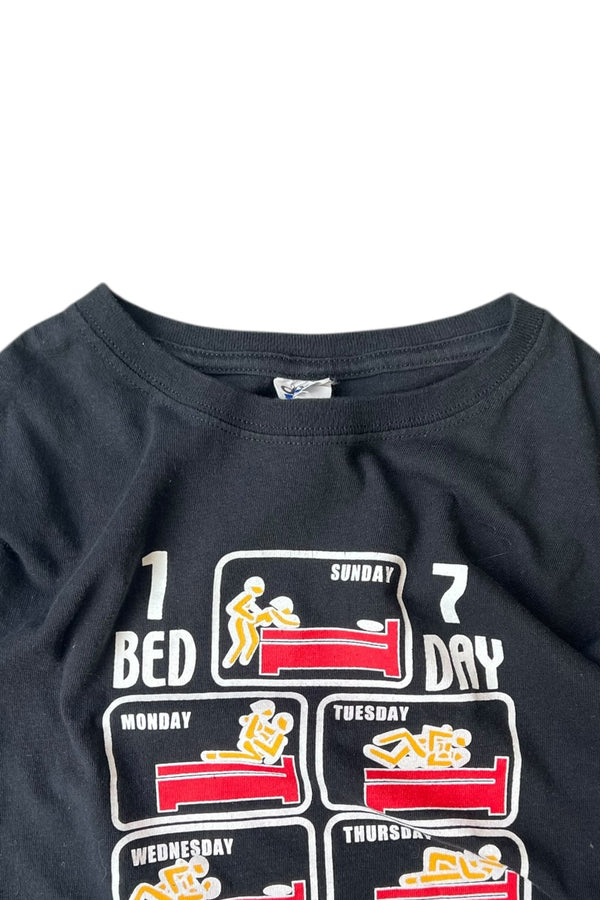 Y2K EARLY 00'S 1BED 7DAY EROTIC T-SHIRT / BLACK [SIZE: M USED]