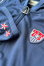 画像をギャラリービューアに読み込む, Y2K EARLY 00'S USA NATIONAL FOOTBALL TEAM ZIP HOODIE JACKET / NAVY [SIZE: L USED]

