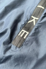 画像をギャラリービューアに読み込む, Y2K EARLY 00'S HALF ZIP NYLON JACKET / NAVY [SIZE: XL USED]
