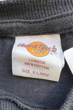画像をギャラリービューアに読み込む, MADE IN PERU LONDON PRINT ADVERTISING T-SHIRT / BLACK [SIZE: XL USED]

