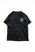 画像をギャラリービューアに読み込む, MADE IN USA LOGO T-SHIRT / BLACK [SIZE: M USED]
