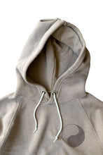 画像をギャラリービューアに読み込む, WORK SHOP HOODIE SWEATSHIRT 日本未発売 / BEIGE	[SIZE: 50 USED]
