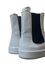画像をギャラリービューアに読み込む, MADE IN ITALY LEATHER SIDE GORE BOOTS / WHITE [SIZE: 43 (27.5cm相当) USED]
