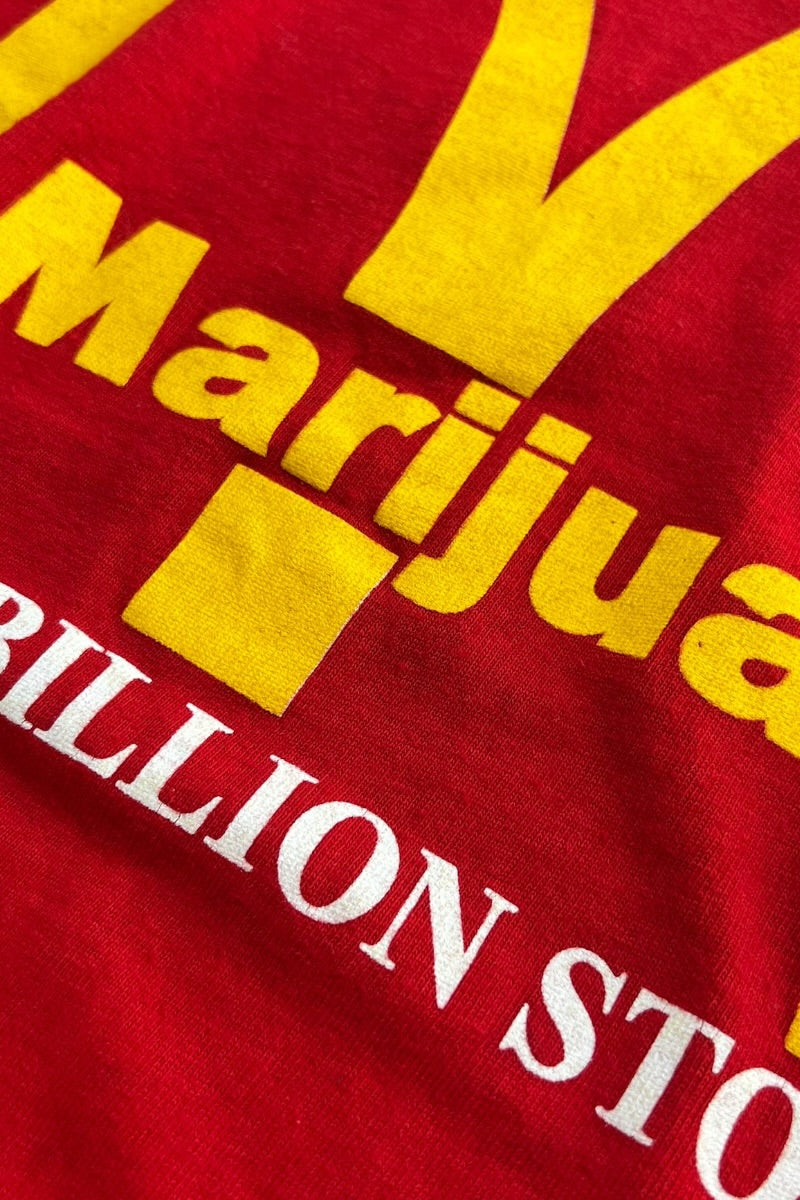 Y2K EARLY 00'S MCDONALD'S PARODY MARIJUANA T-SHIRT / RED [SIZE: L USED]