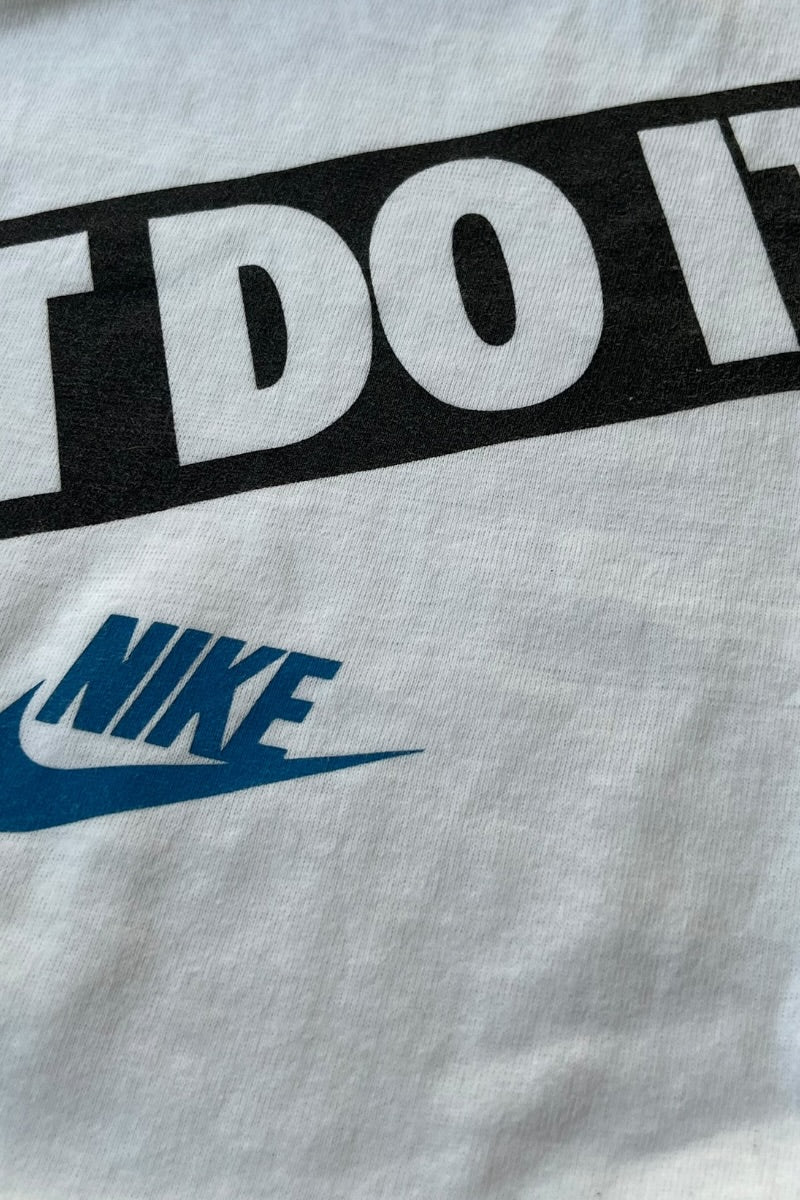 MADE IN USA 90'S JUST DO IT T-SHIRT / WHITE [SIZE: M USED]