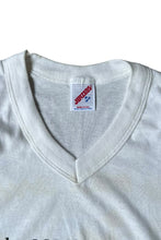 画像をギャラリービューアに読み込む, MADE IN USA 80'S SOUTHEAST FIGURE CHAMPIONSHIP V-NECK T-SHIRT / WHITE [SIZE: M USED]
