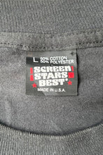 画像をギャラリービューアに読み込む, MADE IN USA 90'S NEVER TRUST ANYONE OVER 40 MESSAGE T-SHIRT / BLACK [SIZE: L USED]
