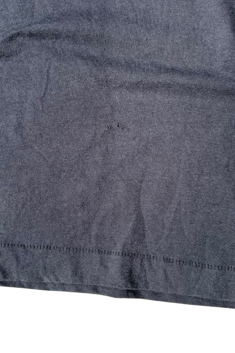 MADE IN USA 90년대 NEVER TRUST ANYONE OVER 40 MESSAGE 티셔츠 / BLACK [사이즈: L USED]