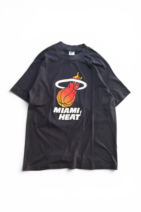 MADE IN USA 90년대 NBA 마이애미 히트 티셔츠 / 블랙 [사이즈: XL USED]