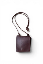 画像をギャラリービューアに読み込む, SMALL LEATHER SHOULDER BAG / BROWN [SIZE: ONE SIZE USED]
