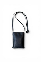 画像をギャラリービューアに読み込む, SMALL LEATHER SHOULDER BAG / BLACK [SIZE: ONE SIZE USED]
