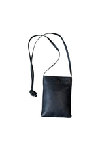 画像をギャラリービューアに読み込む, SMALL LEATHER SHOULDER BAG / BLACK [SIZE: ONE SIZE USED]
