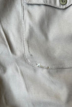 画像をギャラリービューアに読み込む, MADE IN GERMANY 83'S TUCK CHINO SHORT PANT / BEIGE [SIZE: L USED]
