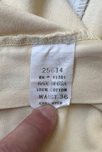 画像をギャラリービューアに読み込む, MADE IN USA 90'S TUCK CHINO SHORTS / YELLOW [SIZE: 36 USED]
