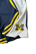 画像をギャラリービューアに読み込む, Y2K EARLY 00'S MICHIGAN SHORT PANTS / NAVY [SIZE: M USED]
