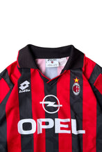 画像をギャラリービューアに読み込む, 94'S-98'S AC MILAN FOOTBALL SHIRT / STRIPE [SIZE: M USED]
