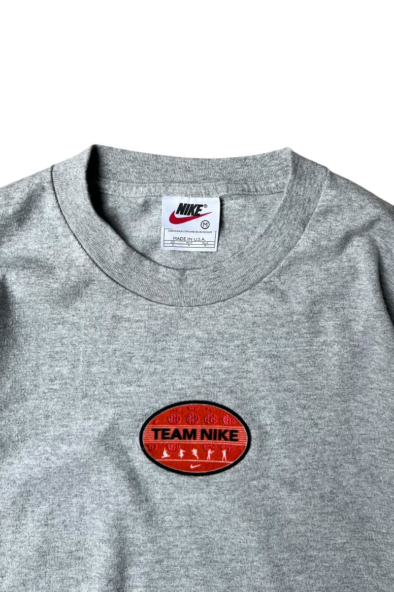 MADE IN USA 90년대 TEAM NIKE 티셔츠 / 그레이 [사이즈: M USED]