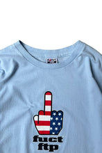 画像をギャラリービューアに読み込む, MADE IN USA SKATEBOARDING FINGER T-SHIRT / LIGHT BLUE [SIZE: M USED]
