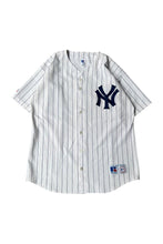 画像をギャラリービューアに読み込む, MADE IN USA 90'S NY YANKEES BASEBALL SHIRT / STRIPE [SIZE: XL USED]
