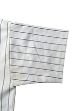 画像をギャラリービューアに読み込む, MADE IN USA 90'S NY YANKEES BASEBALL SHIRT / STRIPE [SIZE: XL USED]
