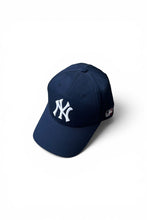 Load image into Gallery viewer, Y2K EARLY 00'S NY YANKEES CAP / NAVY [SIZE: ONE SIZE NEW]

