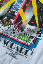 画像をギャラリービューアに読み込む, MADE IN USA 90'S TIMES SQUARE T-SHIRT / WHITE [SIZE: M USED]
