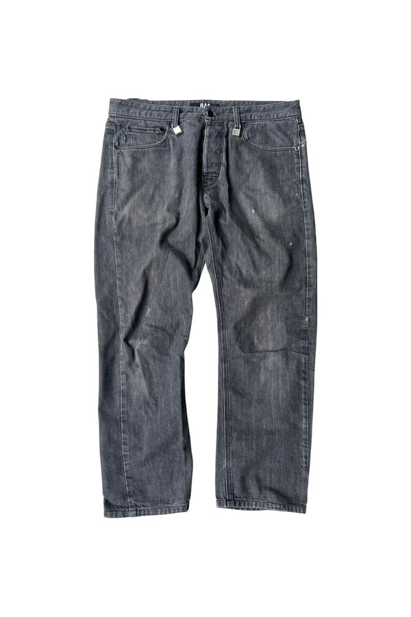 MADE IN ROMANIA DENIM PANTS / BLACK [SIZE: 32 USED]