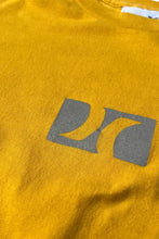 画像をギャラリービューアに読み込む, MADE IN USA 90'S-Y2K EARLY 00'S LOGO T-SHIRT / YELLOW [SIZE: L USED]
