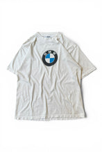 画像をギャラリービューアに読み込む, MADE IN USA 90'S-Y2K EARLY 00'S BMW T-SHIRT / WHITE [SIZE: L USED]
