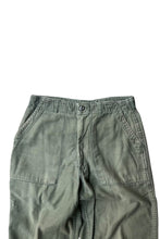 画像をギャラリービューアに読み込む, MADE IN USA 69'S OG107 BAKER PANTS / KHAKI [SIZE: 34 USED]

