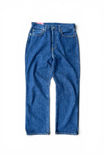画像をギャラリービューアに読み込む, MADE IN ITALY MECE DARK TRASH DENIM PANTS / INDIGO [SIZE: 30 USED]
