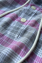 画像をギャラリービューアに読み込む, MADE IN PORTUGAL PULLOVER CHECK HOODIE SHIRT / PINK [SIZE: 48 USED]
