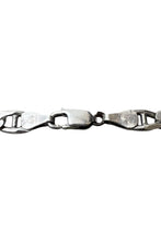 Load image into Gallery viewer, MADE IN ITALY 925 SILVER FIGARO CHAIN NECKLACE / SILVER [SIZE: ONE SIZE USED]
