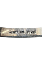 画像をギャラリービューアに読み込む, MADE IN MEXICO 925 SILVER BANGLE W/ONYX / SILVER [SIZE: ONE SIZE USED]
