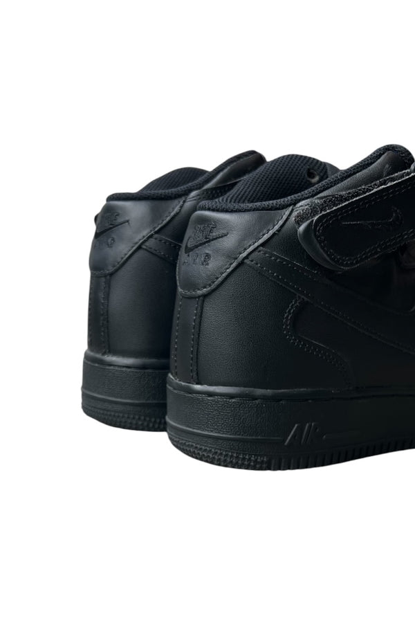 AIR FORCE 1 MID / BLACK [SIZE: US8.5(26.5cm相当) USED]