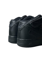画像をギャラリービューアに読み込む, AIR FORCE 1 MID / BLACK [SIZE: US8.5(26.5cm相当) USED]
