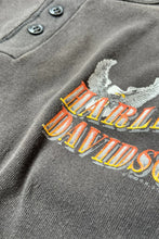 画像をギャラリービューアに読み込む, 90'S HARLEY DAVIDSON HENLEY NECK L/S T-SHIRT / BLACK [SIZE: L USED]
