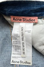 画像をギャラリービューアに読み込む, MADE IN ITALY DENIM PANTS / INDIGO [SIZE: 30 USED]
