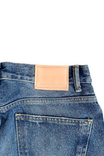画像をギャラリービューアに読み込む, MADE IN ITALY DENIM PANTS / INDIGO [SIZE: 30 USED]
