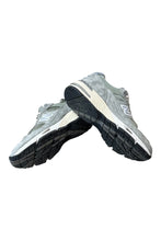 Load image into Gallery viewer, MADE IN ITALY LEATHER HEEL SHOES / BLACK [SIZE: 39 (approx. 25cm) USED]
