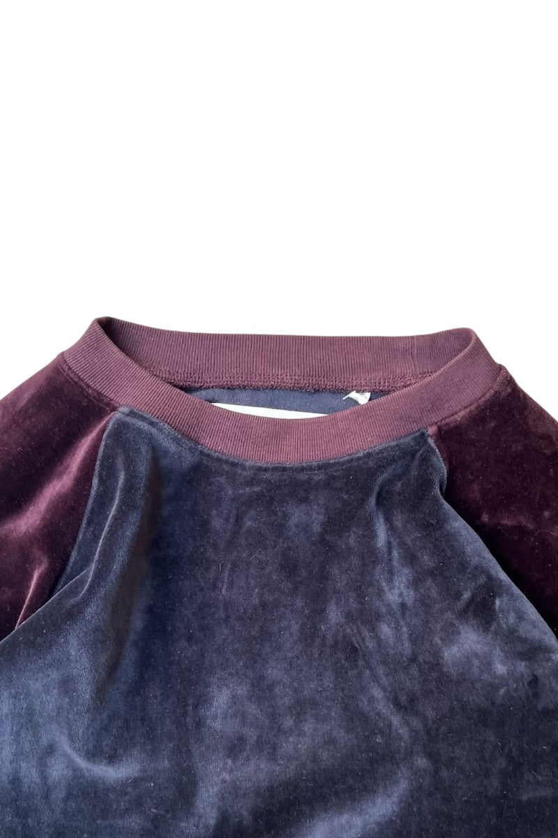 MADE IN PORTUGAL RAGRAN SLEEVE VALOR SWEATSHIRT / BLACK [SIZE: 52 USED]