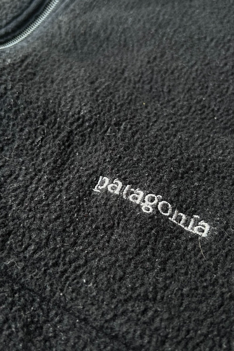 MADE IN CANADA 09'S SYNCHILLA FLEECE VEST / BLACK [SIZE: XL USED]