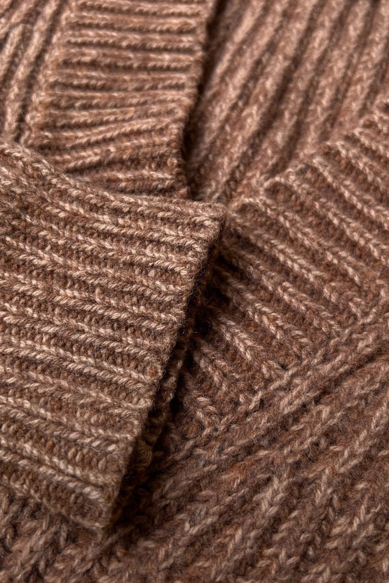V-NECK SWEATER / BROWN [SIZE: XS USED]