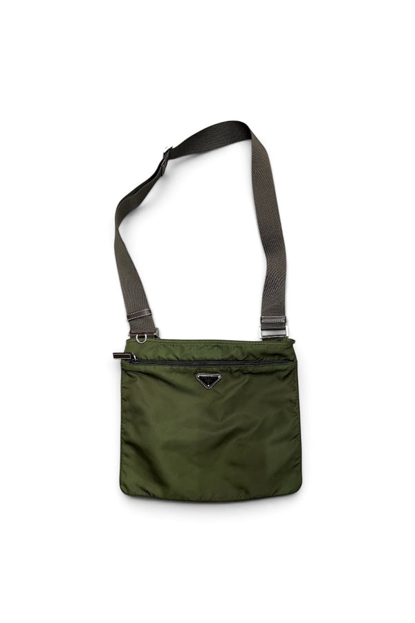 NYLON SHOULDER BAG / KHAKI [SIZE: ONE SIZE USED]