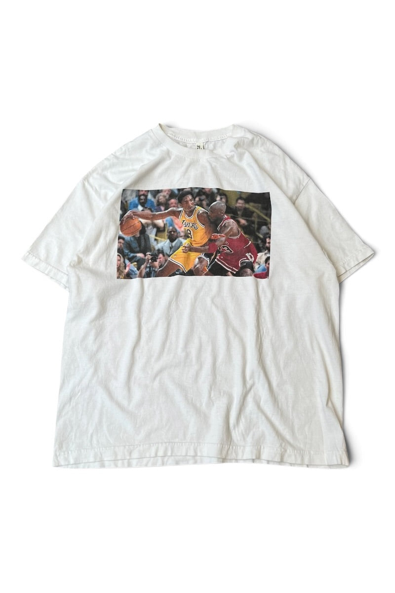 JORDAN & KOBE BRYANT PHOTO T-SHIRT / WHITE [SIZE: XL USED]
