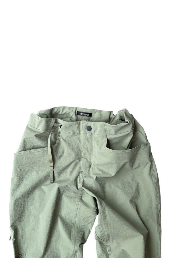 23'S KONSEAL PANT / GREEN [SIZE: 32 USED]