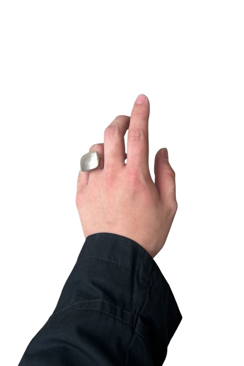 925 SILVER RING / SILVER [SIZE: 15号相当 USED]