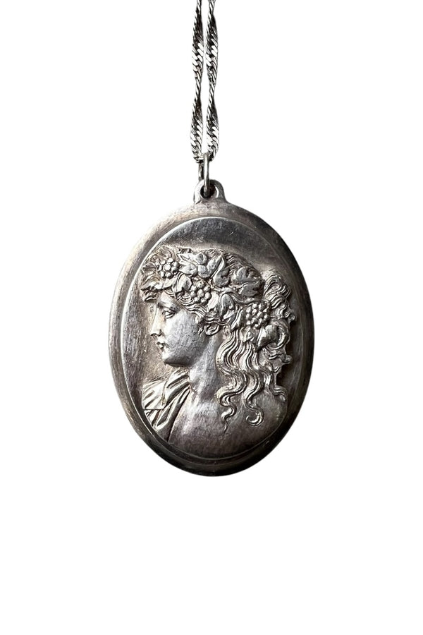 925 SILVER PENDANT NECKLACE / SILVER [SIZE: ONE SIZE USED]