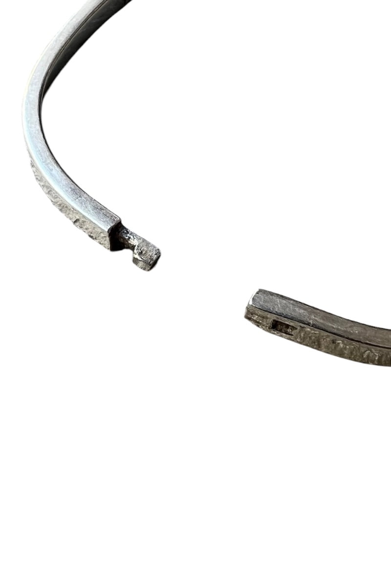 MADE IN MEXICO 925 SILVER BANGLE W/STONE / SILVER [SIZE: ONE SIZE USED]